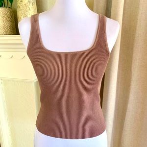 Babaton Aritzia sculpt ribbed tank mauve woman’s medium